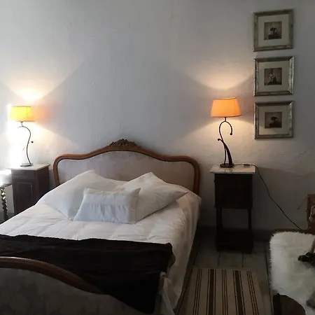 Les Aras Apartament *